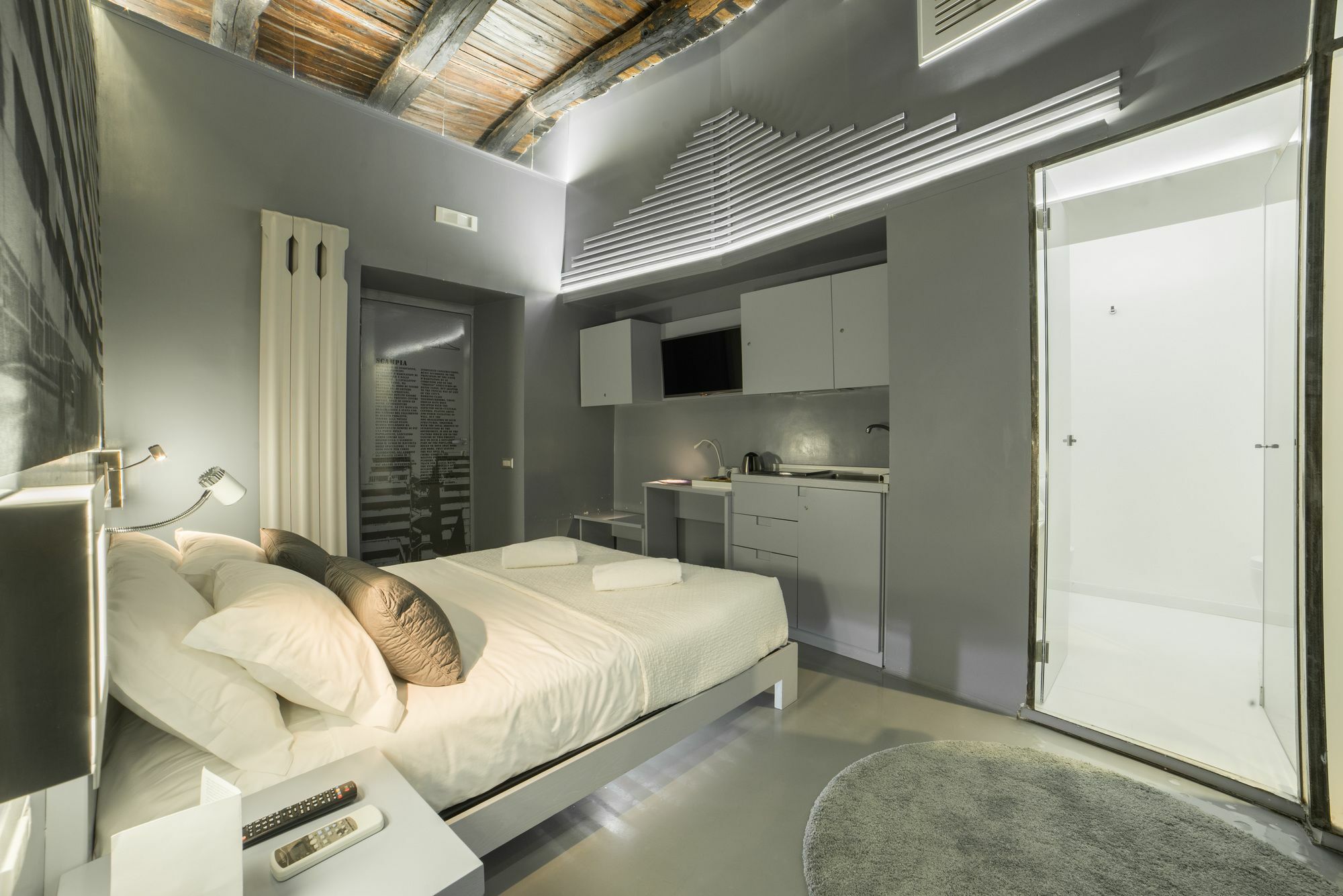 Chiaia 197 Deluxe Residence نابولي المظهر الخارجي الصورة